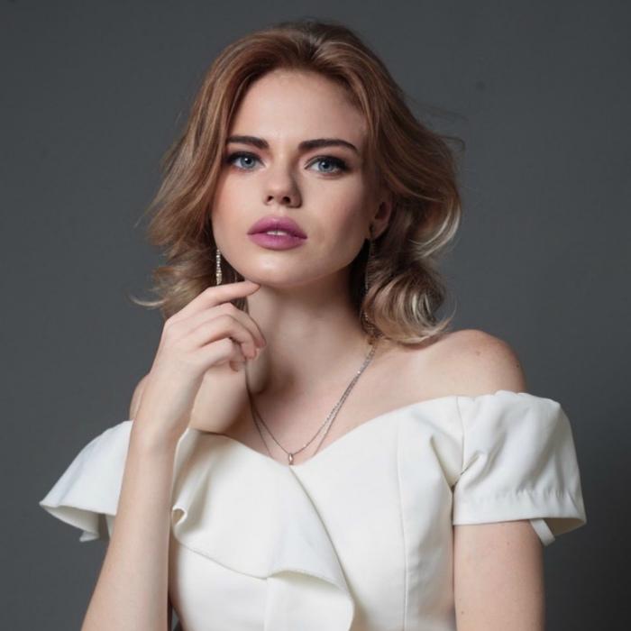 Ludmila, 24 yrs.old from Eastern Europe