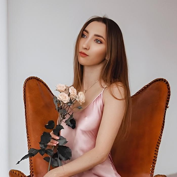 Alyona, 30 yrs.old from Eastern Europe