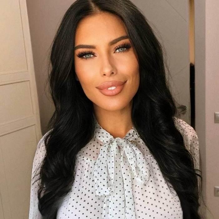 Adelya, 28 yrs.old from Eastern Europe