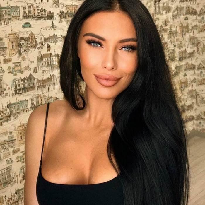 Adelya, 28 yrs.old from Eastern Europe