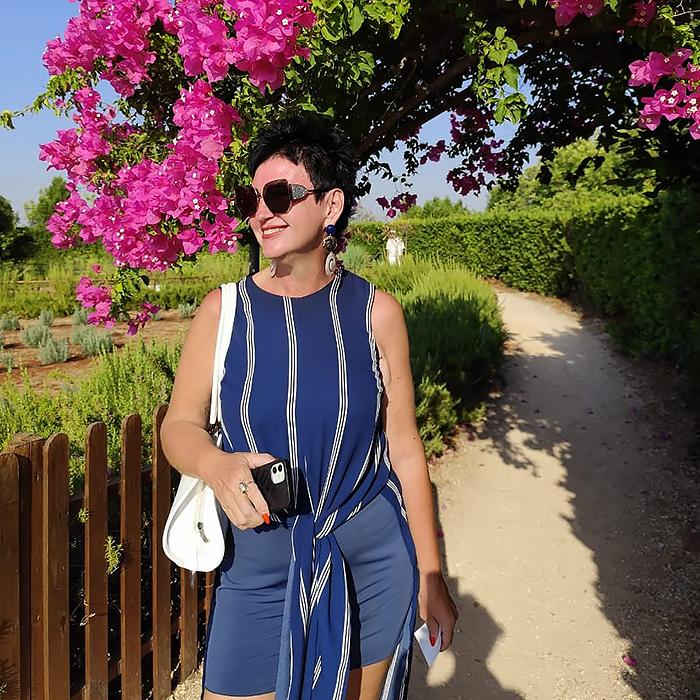 Elena, 55 yrs.old from Eastern Europe