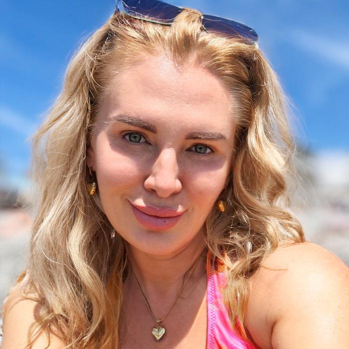 Victoria, 48 yrs.old from Oberhousen, Germany