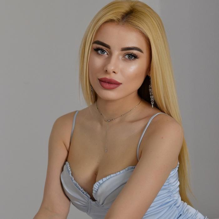 Lena, 34 yrs.old from Kharkov , Ukraine