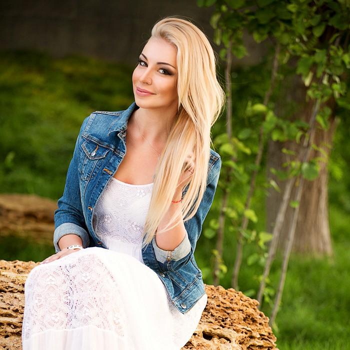 Alena, 41 yrs.old from Odessa , Ukraine