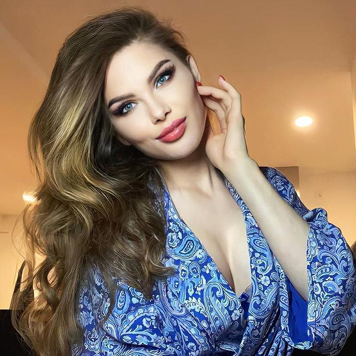 Juliana, 37 yrs.old from Düsseldorf, Germany