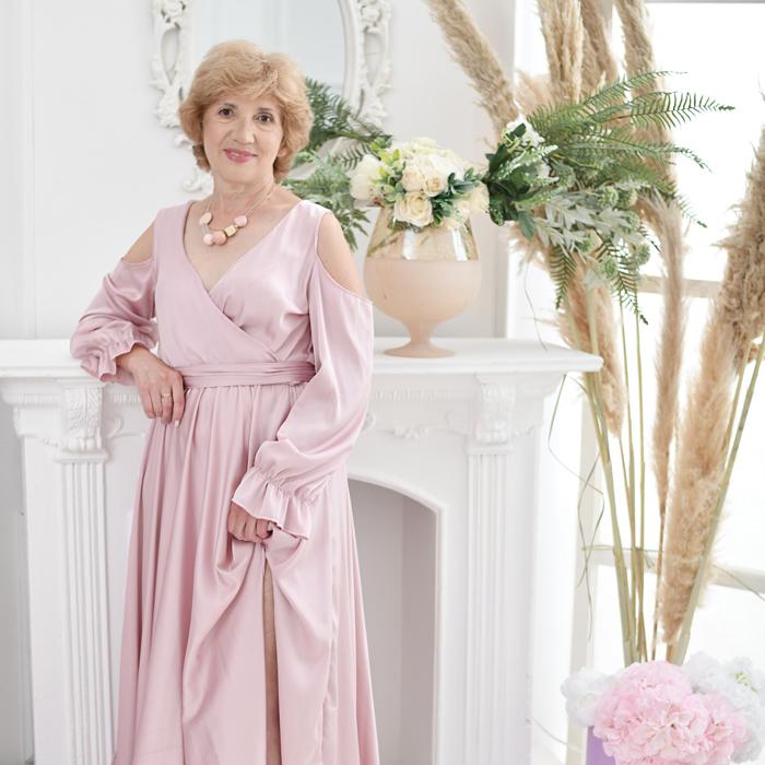 Svetlana, 63 yrs.old from Eastern Europe