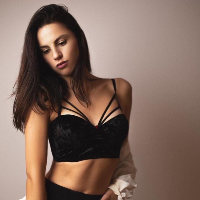 Oksana, 38 yrs.old from Eastern Europe