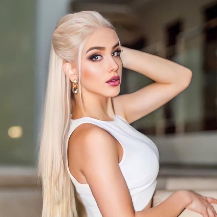 Yulia