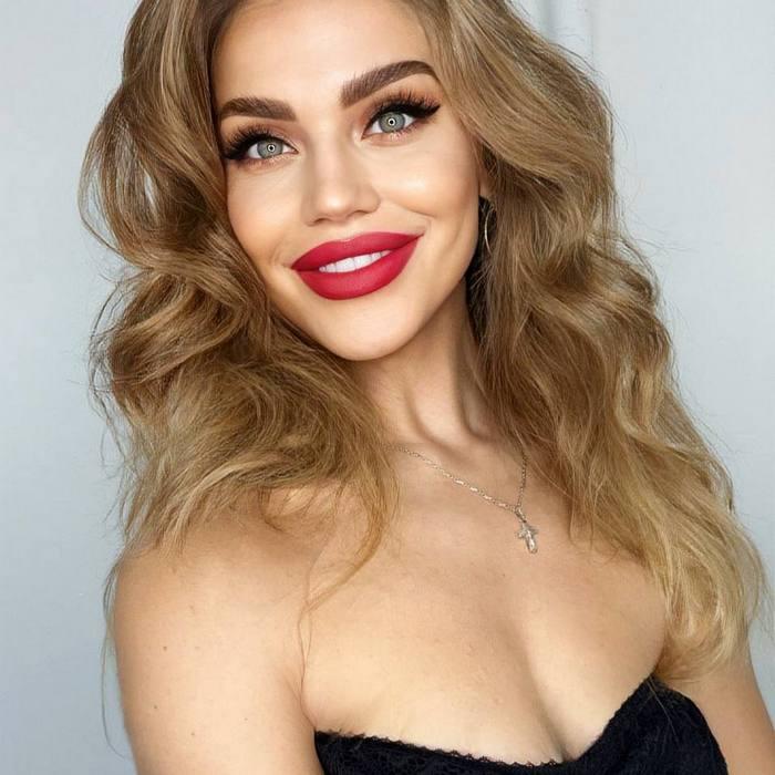 Elena, 31 yrs.old from New York, United States