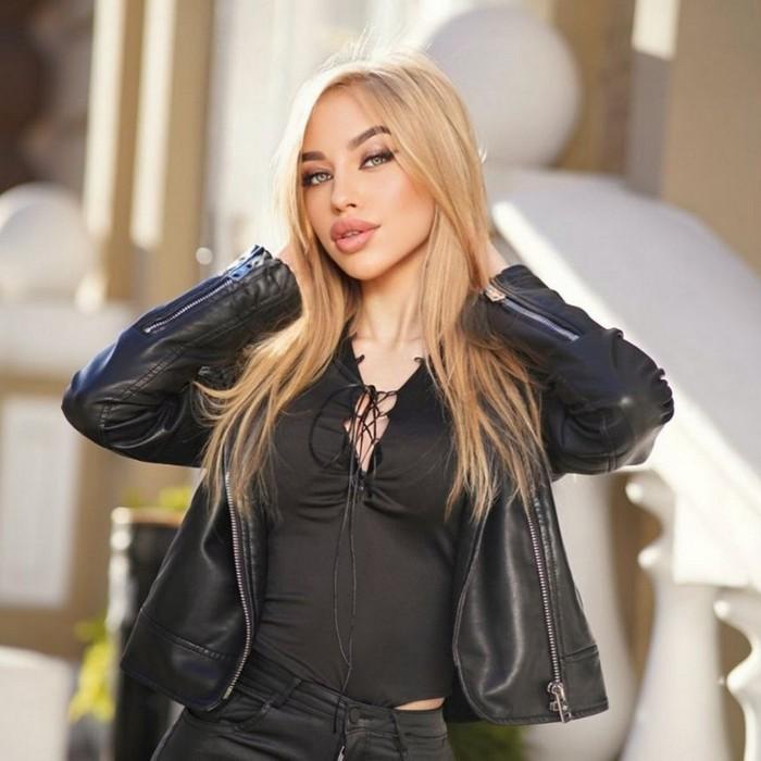 Miroslava, 22 yrs.old from Kiev, Ukraine