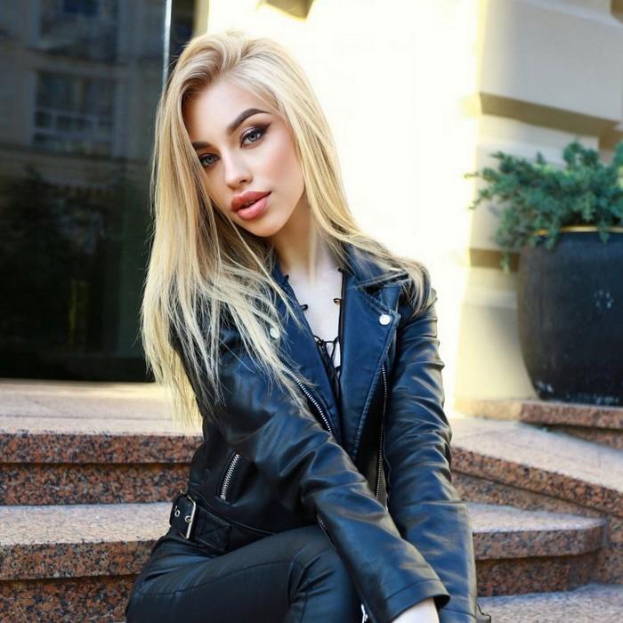 Miroslava, 22 yrs.old from Kiev, Ukraine