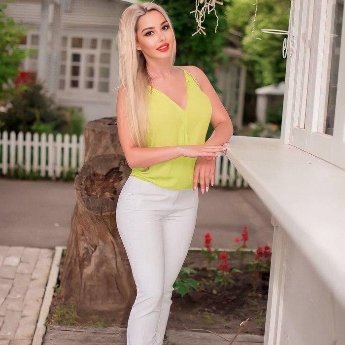 Elizabeth, 32 yrs.old from Odessa, Ukraine