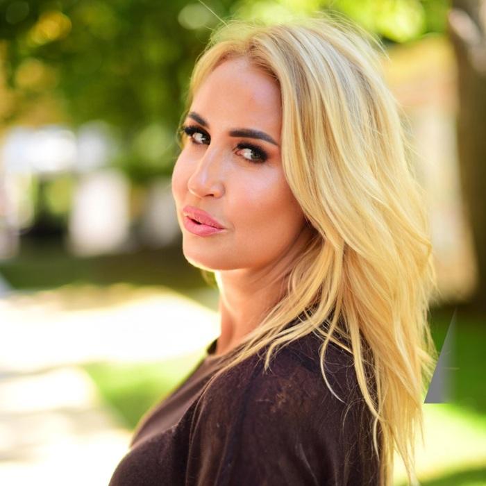 Victoria, 53 yrs.old from Odessa, Ukraine