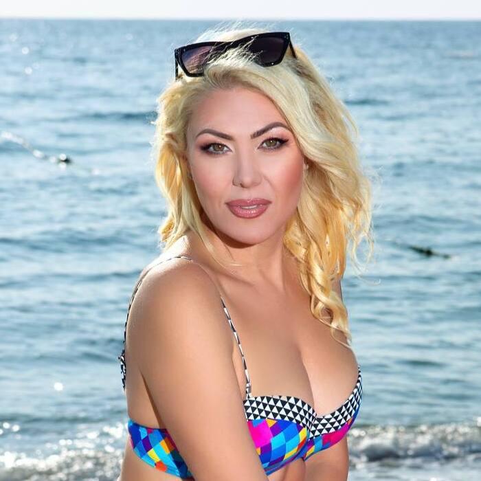 Victoria, 47 yrs.old from Prague, Czech Republic