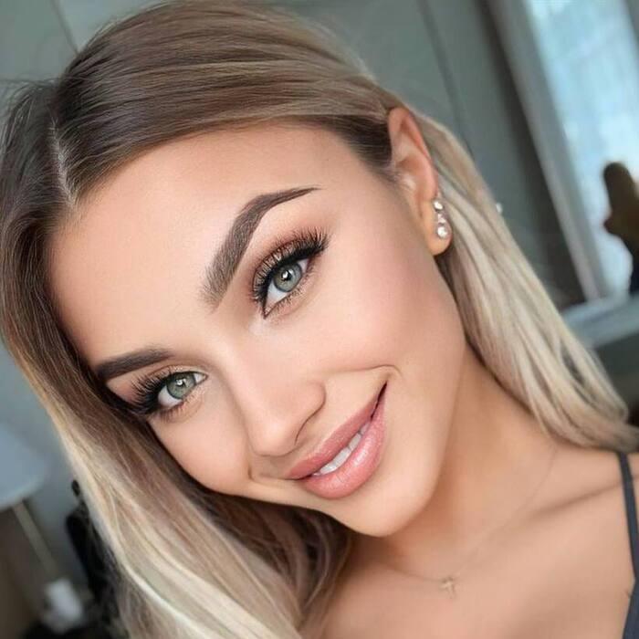 Anna, 19 yrs.old from Chisinau, Moldova