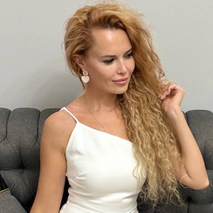 Olha, 40 yrs.old from Kusadasi , Turkey