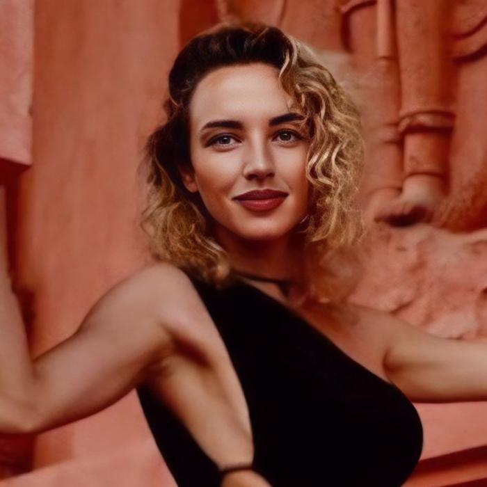 Julia, 35 yrs.old from Eastern Europe