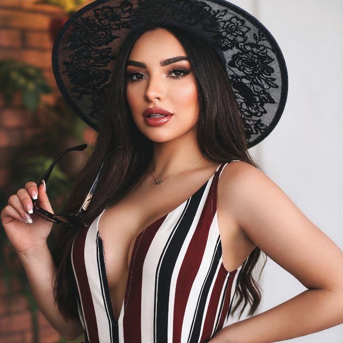 Oleksandra, 29 yrs.old from Mykolaiv, Ukraine Oleksandra, 29 yrs.old from Mykolaiv, Ukraine