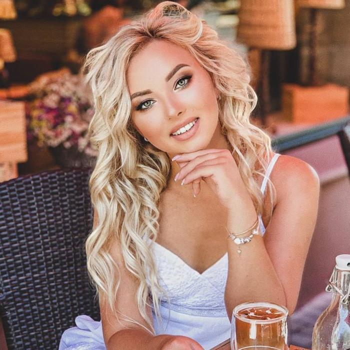 Julia, 30 yrs.old from Singen, Germany
