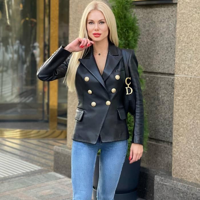 Julia , 34 yrs.old from Kyiv, Ukraine