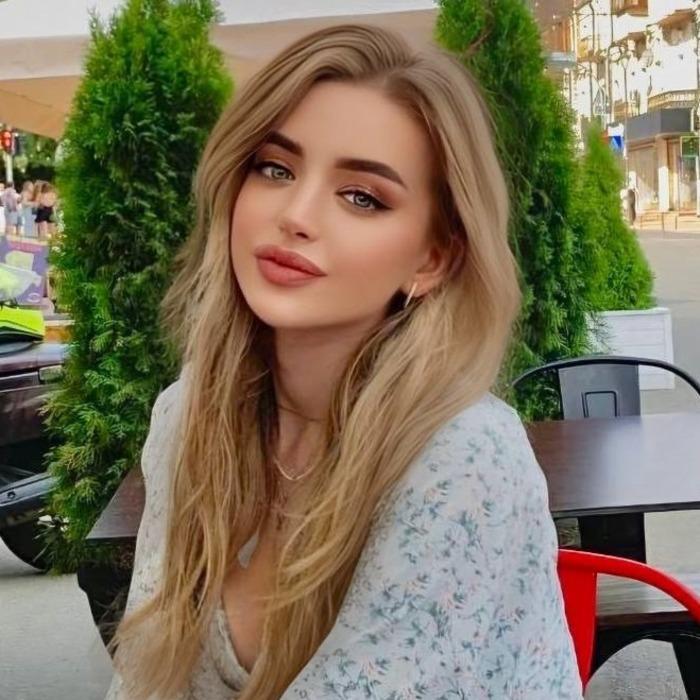 Yana, 22 yrs.old from Kyiv, Ukraine