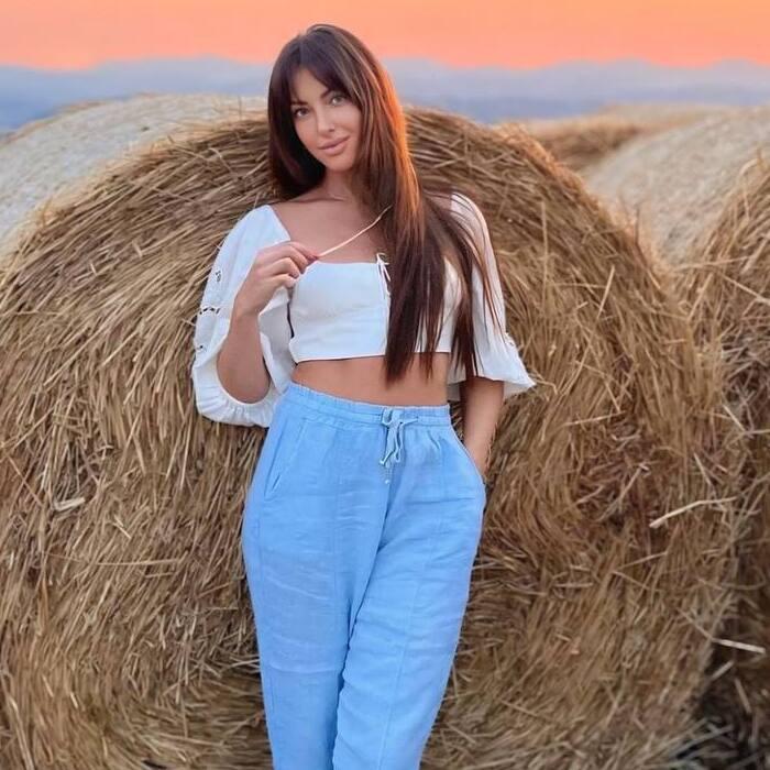 Arina, 39 yrs.old from Poltava, Ukraine