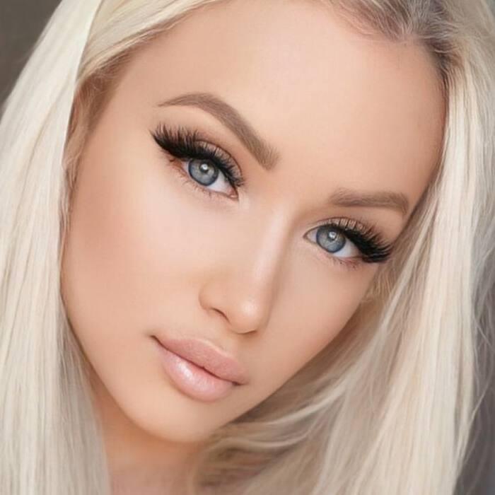 Victoria, 30 yrs.old from Miami, United States
