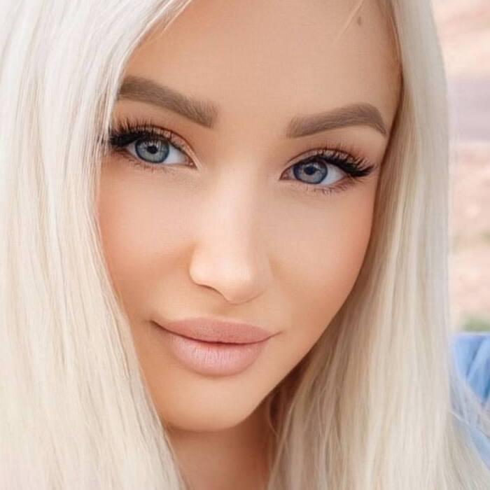 Victoria, 30 yrs.old from Miami, United States