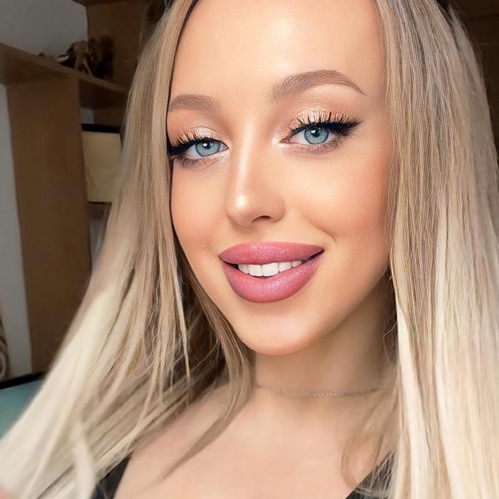 Raya, 23 yrs.old from Praga, Czech Republic