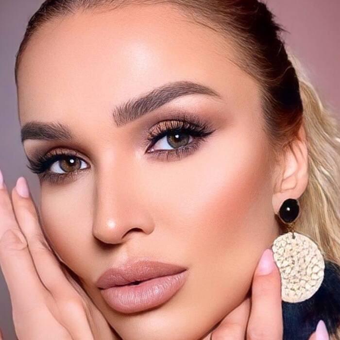 Julia, 38 yrs.old from Dubai, United Arab Emirates