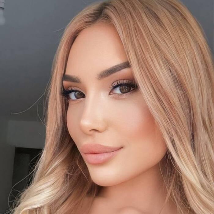 Samantha, 29 yrs.old from London, United Kingdom