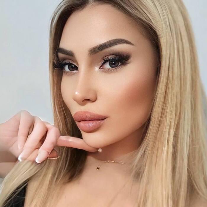 Samantha, 29 yrs.old from London, United Kingdom