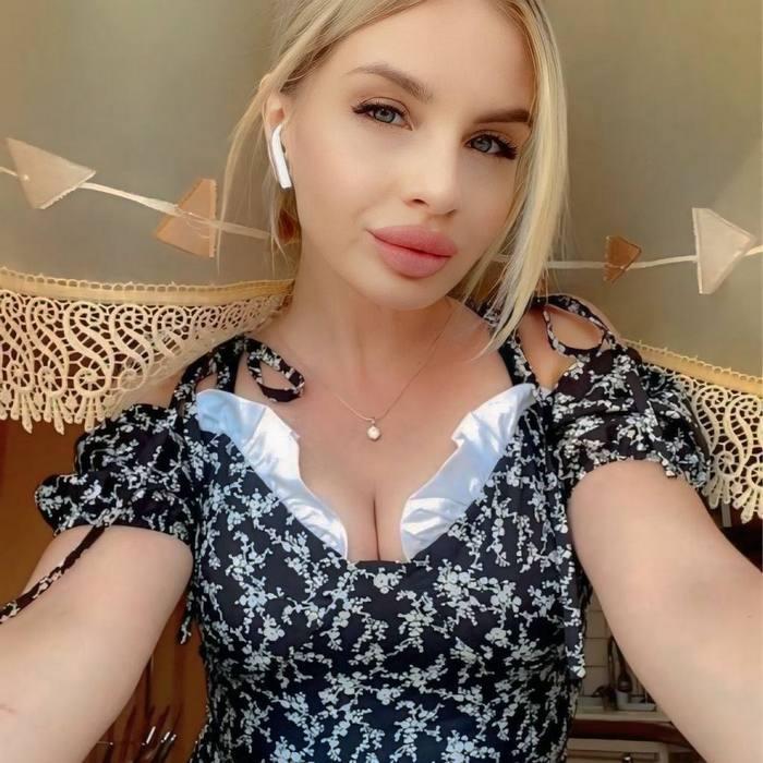 Vladyslava, 43 yrs.old from Zaporozhzhia, Ukraine