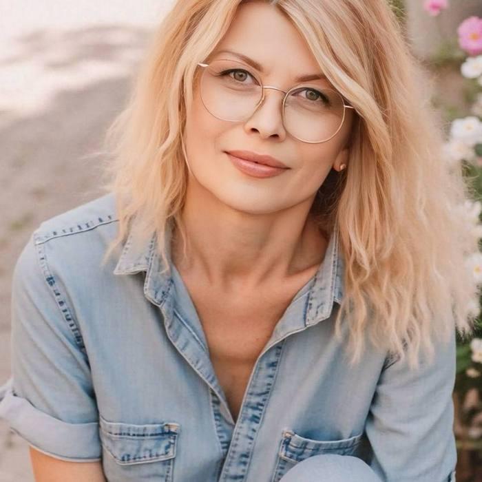 Larisa, 60 yrs.old from Odessa, Yuzhnoe, Ukraine