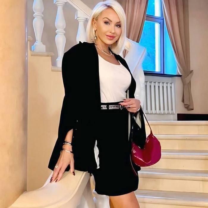 Yuliya, 47 yrs.old from Catanzaro, Italy