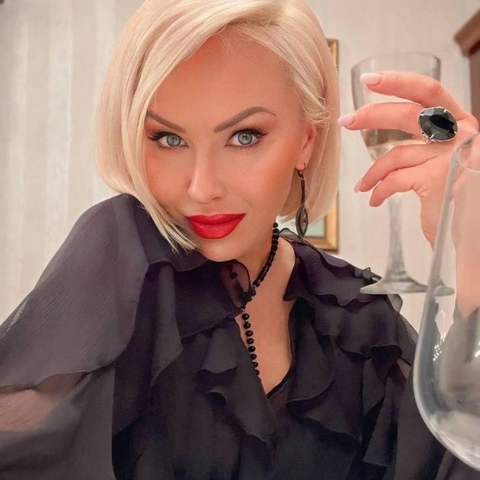 Yuliya, 47 yrs.old from Catanzaro, Italy