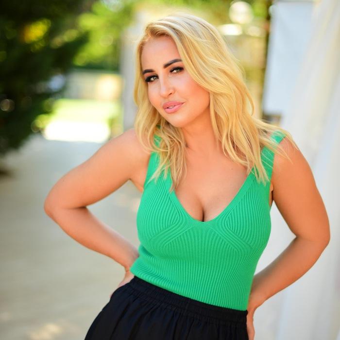 Victoria, 54 yrs.old from Odessa, Ukraine Victoria, 54 yrs.old from Odessa, Ukraine