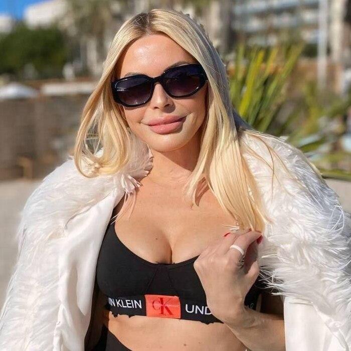 Viktoria, 45 yrs.old from Cannes, France