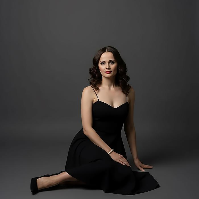 Aleksandra, 42 yrs.old from Eastern Europe Aleksandra, 42 yrs.old from Eastern Europe