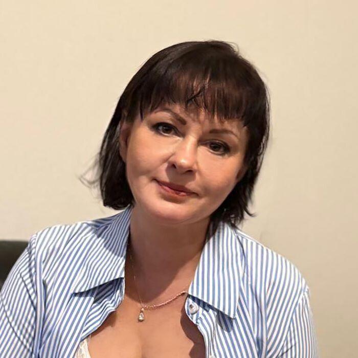 Larisa, 49 yrs.old from Losheim am See, Germany