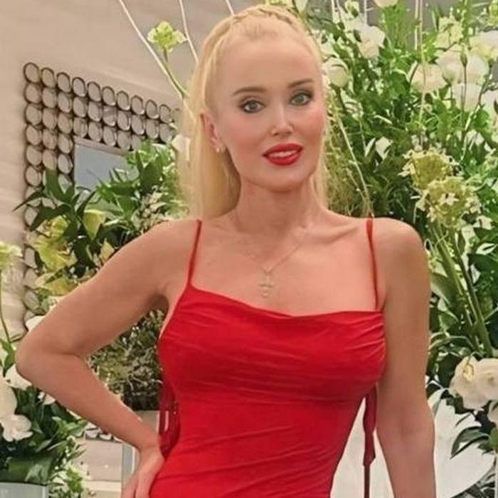 Viktoria, 50 yrs.old from Chalon, France