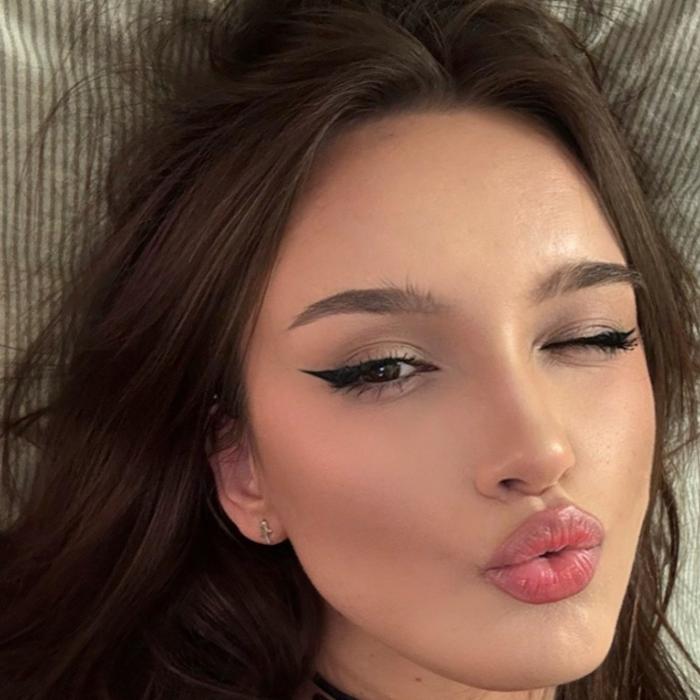 Christina, 21 yrs.old from Kharkiv, Ukraine