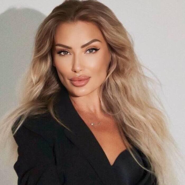 Olena, 46 yrs.old from Odessa, Ukraine