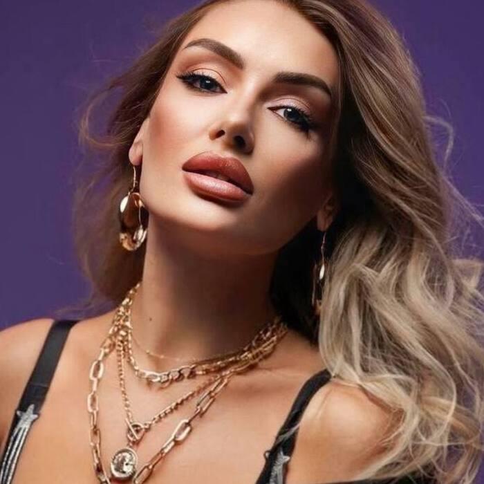 Olena, 46 yrs.old from Odessa, Ukraine