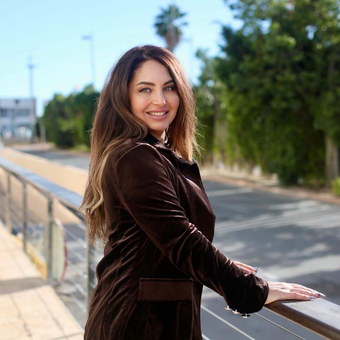 Aziza, 44 yrs.old from Alicante, Spain