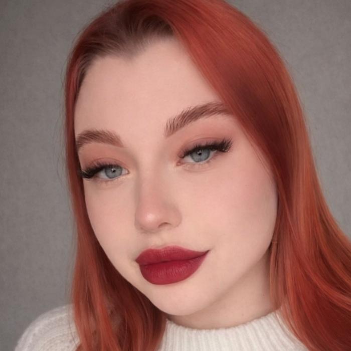 Elizabeth, 20 yrs.old from Kyiv, Ukraine