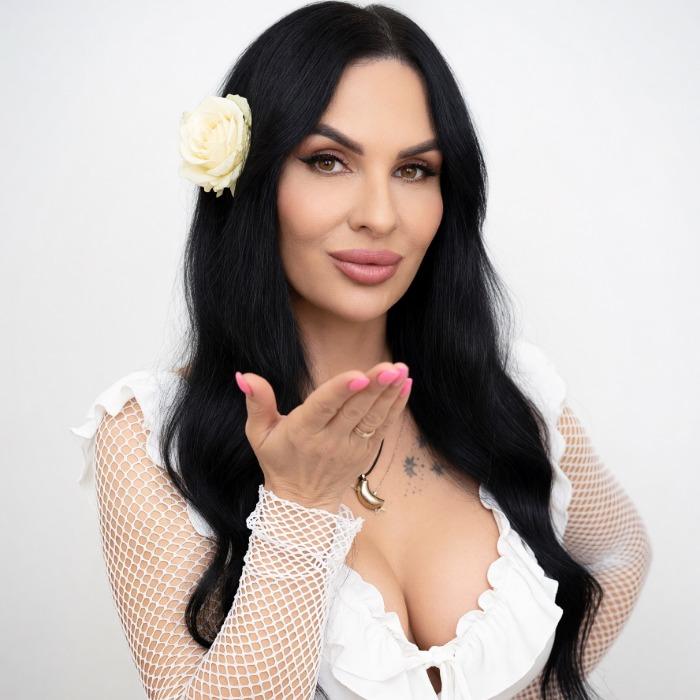 Karyna, 37 yrs.old from Kremenchug, Ukraine Karyna, 37 yrs.old from Kremenchug, Ukraine