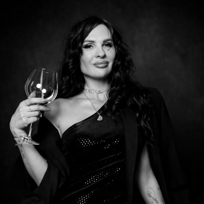 Karyna, 36 yrs.old from Kremenchug, Ukraine