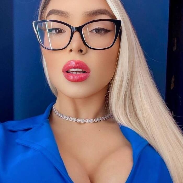 Caroline, 22 yrs.old from Sao Paulo, Brazil