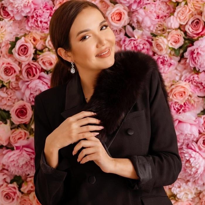 Zaure, 40 yrs.old from Almaty, Kazakhstan